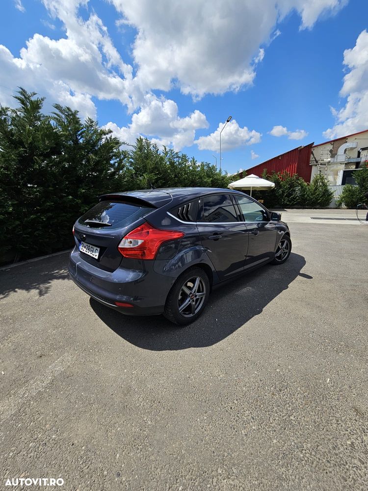 Ford Focus 1.6 TDCi ECOnetic 88g Start-Stopp-Sy Trend - 2