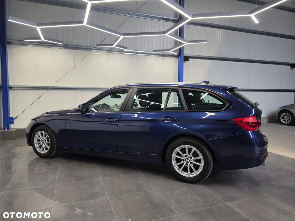 BMW Seria 3 318d Advantage - 12