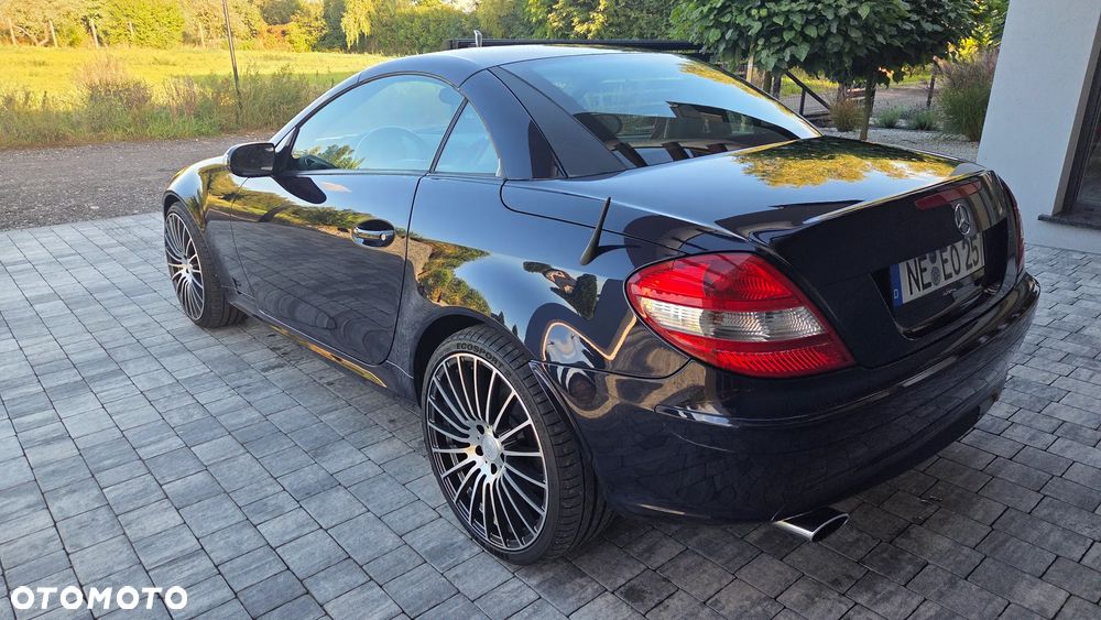 Mercedes-Benz SLK - 12