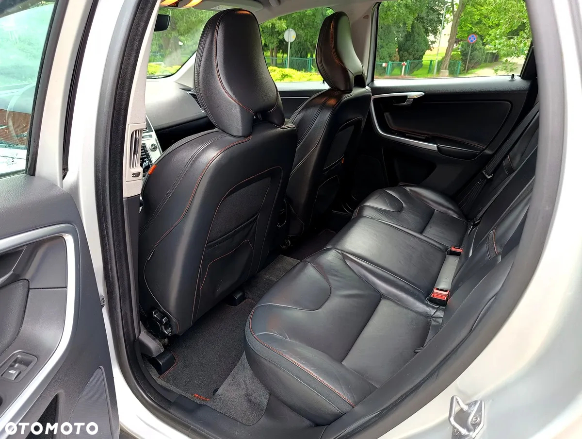 Volvo XC 60 D3 Geartronic Ocean Race - 21