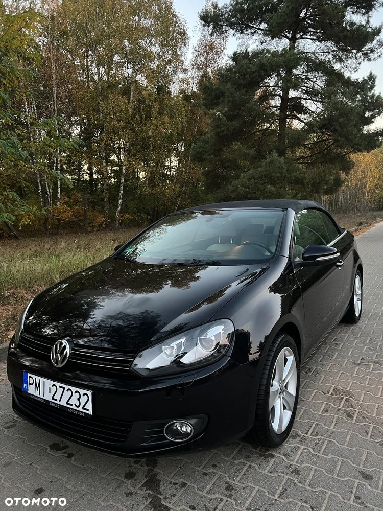 Volkswagen Golf - 1