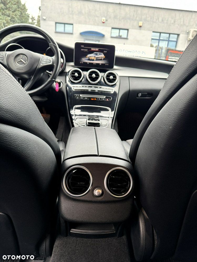 Mercedes-Benz Klasa C 200 (BlueTEC) d T 7G-TRONIC Exclusive - 30
