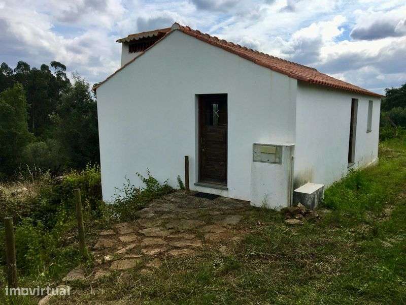2 terrenos na Eira do Chão com casas - Grande imagem: 2/11