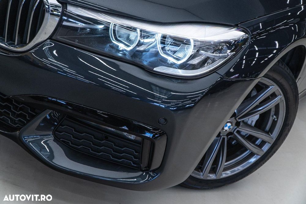 BMW Seria 7 730d xDrive - 34