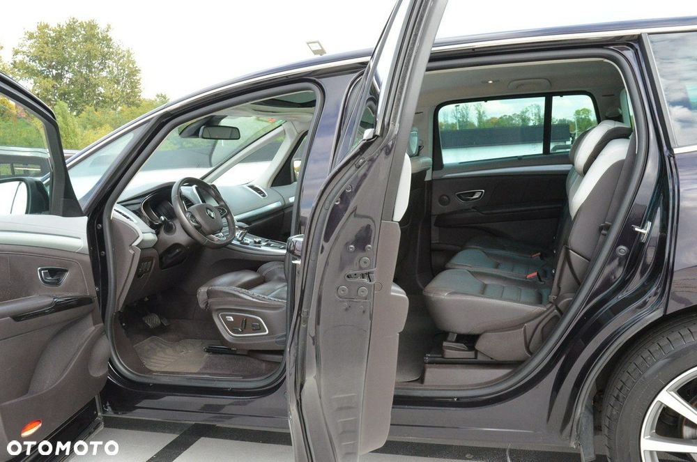 Renault Espace 1.6 dCi Energy Initiale Paris EDC 7os - 40