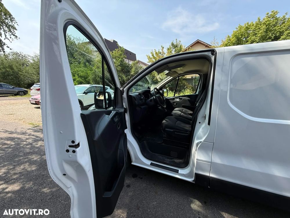 Renault Trafic - 18