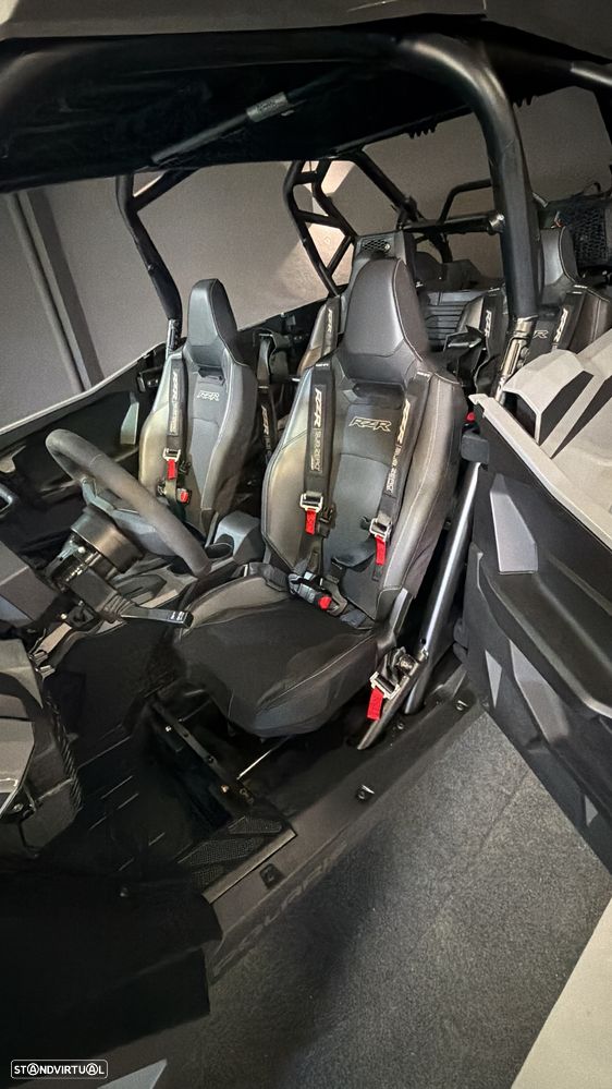 Polaris RZR Pro 4 Lugares - 2