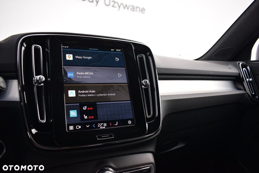 Volvo XC 40 - 24