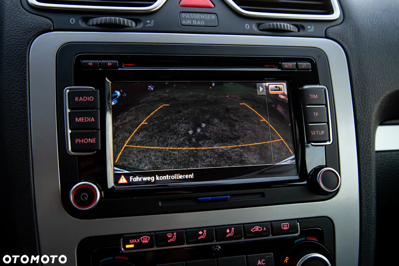Volkswagen Scirocco 2.0 TDI DSG - 14