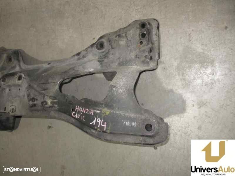 CHARRIOT FRONTAL HONDA CIVIC VI HATCHBACK 2001 - - 1