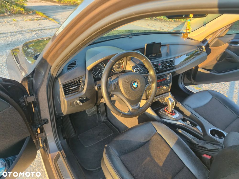 BMW X1 xDrive20d xLine - 5