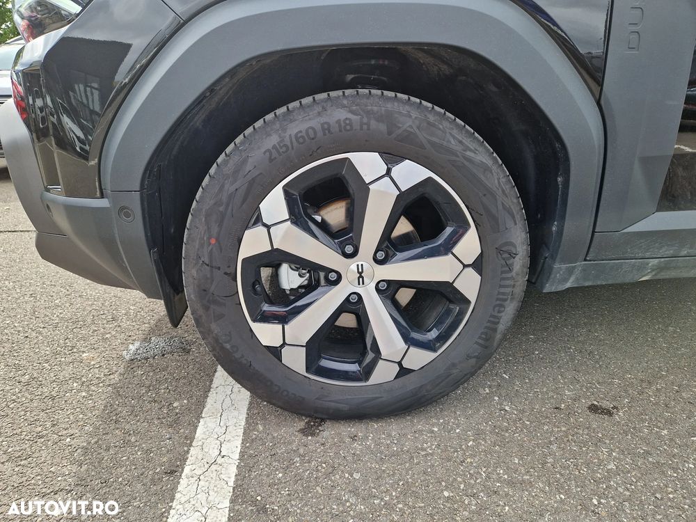 Dacia Duster HEV 140 Journey - 9