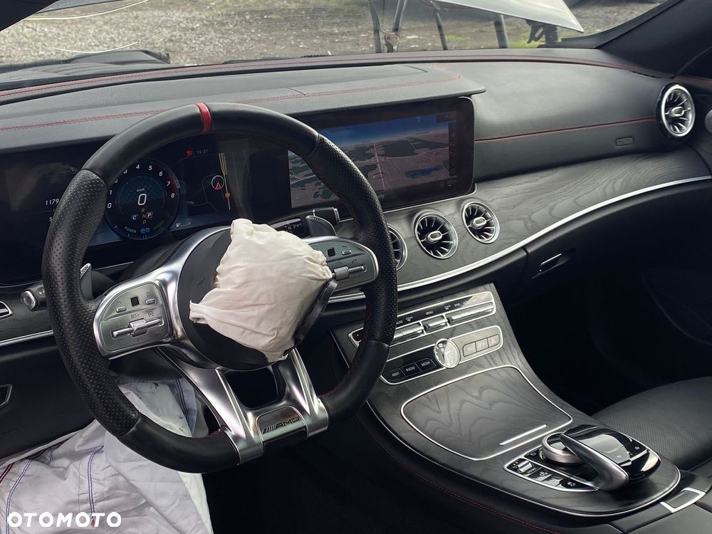 Mercedes-Benz Klasa E AMG 53 Coupe 4-Matic+ 9G-TRONIC - 18