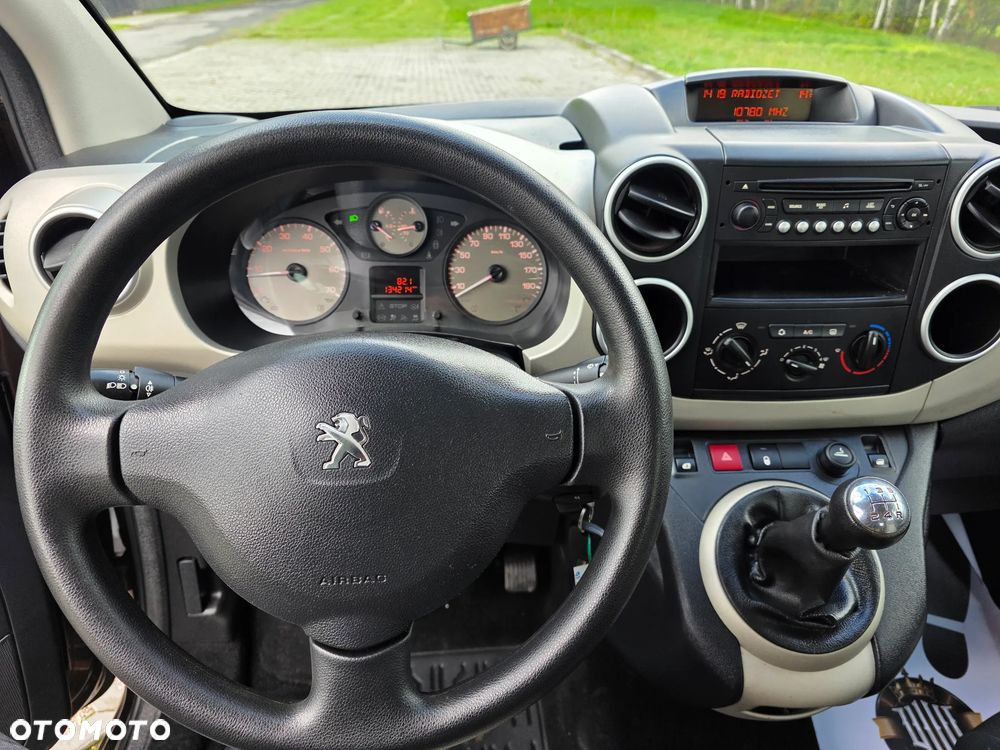 Peugeot Partner 100 Family - 11