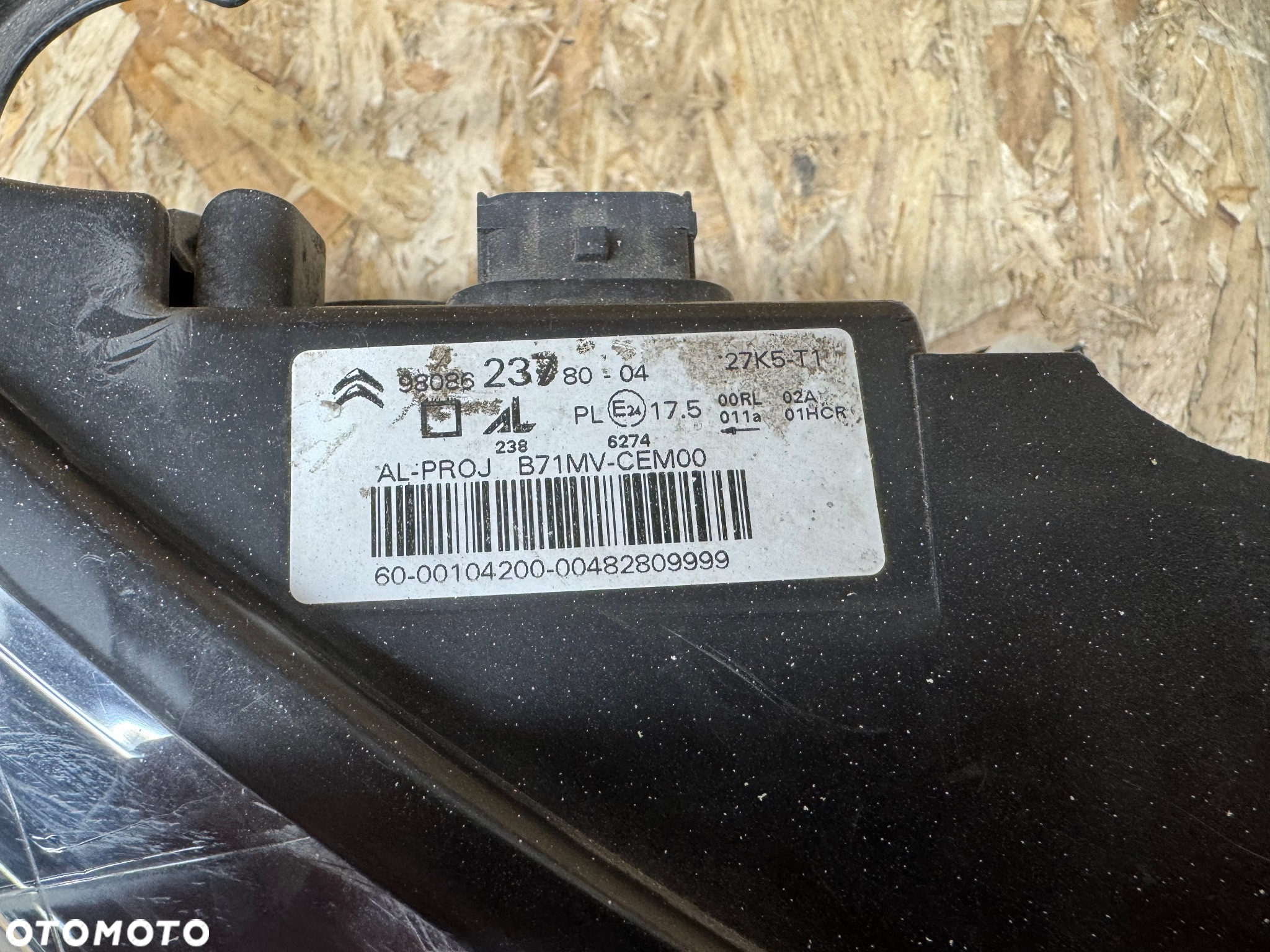 Zderzak przód maska przednia lewa lampa przednia prawa lampa citroen c4 b7 - 13