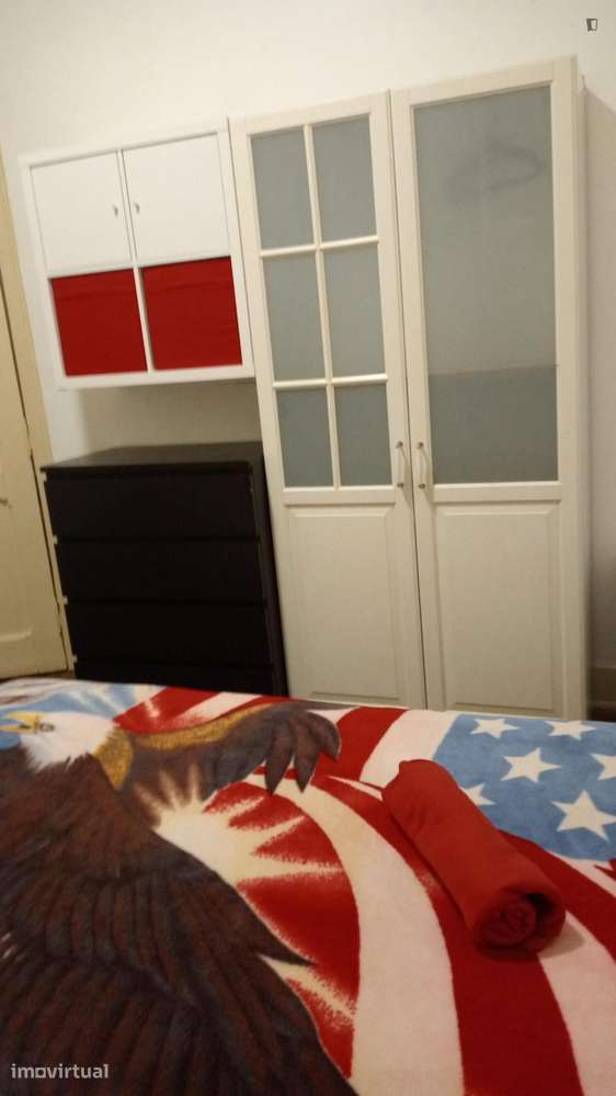 Quarto - localizado em Alameda Lisbon - Grande imagem: 4/20