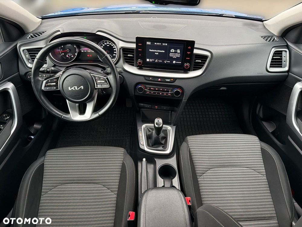 Kia Ceed - 20