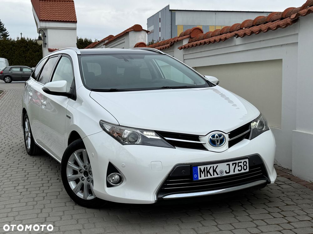 Toyota Auris 1.8 HSD Luna - 5