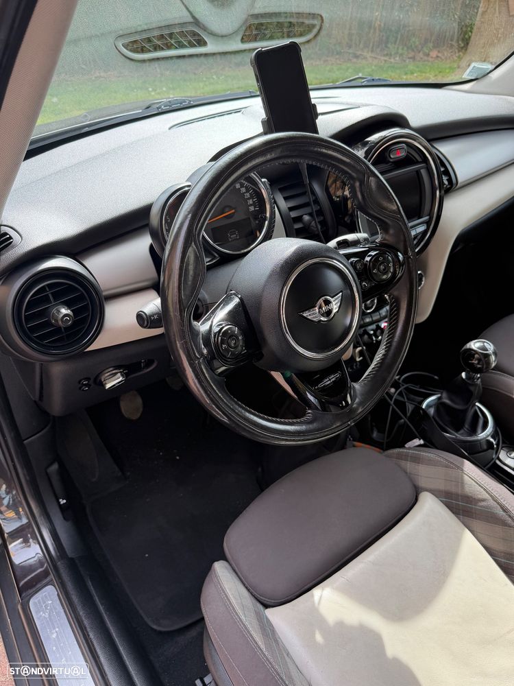 MINI 5 Portas Cooper D - 23