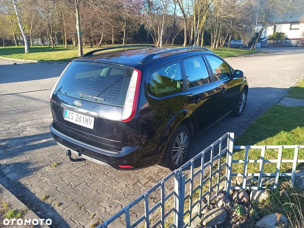 Ford Focus 1.8 Titanium - 5