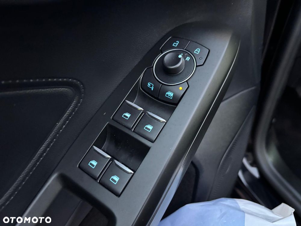 Ford Focus 1.5 EcoBlue Start-Stopp-System ST-LINE - 29