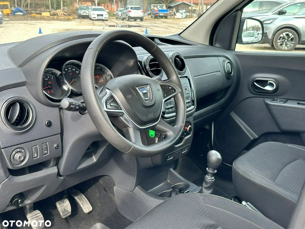 Dacia Dokker 1.5 Blue dCi Laureate - 9