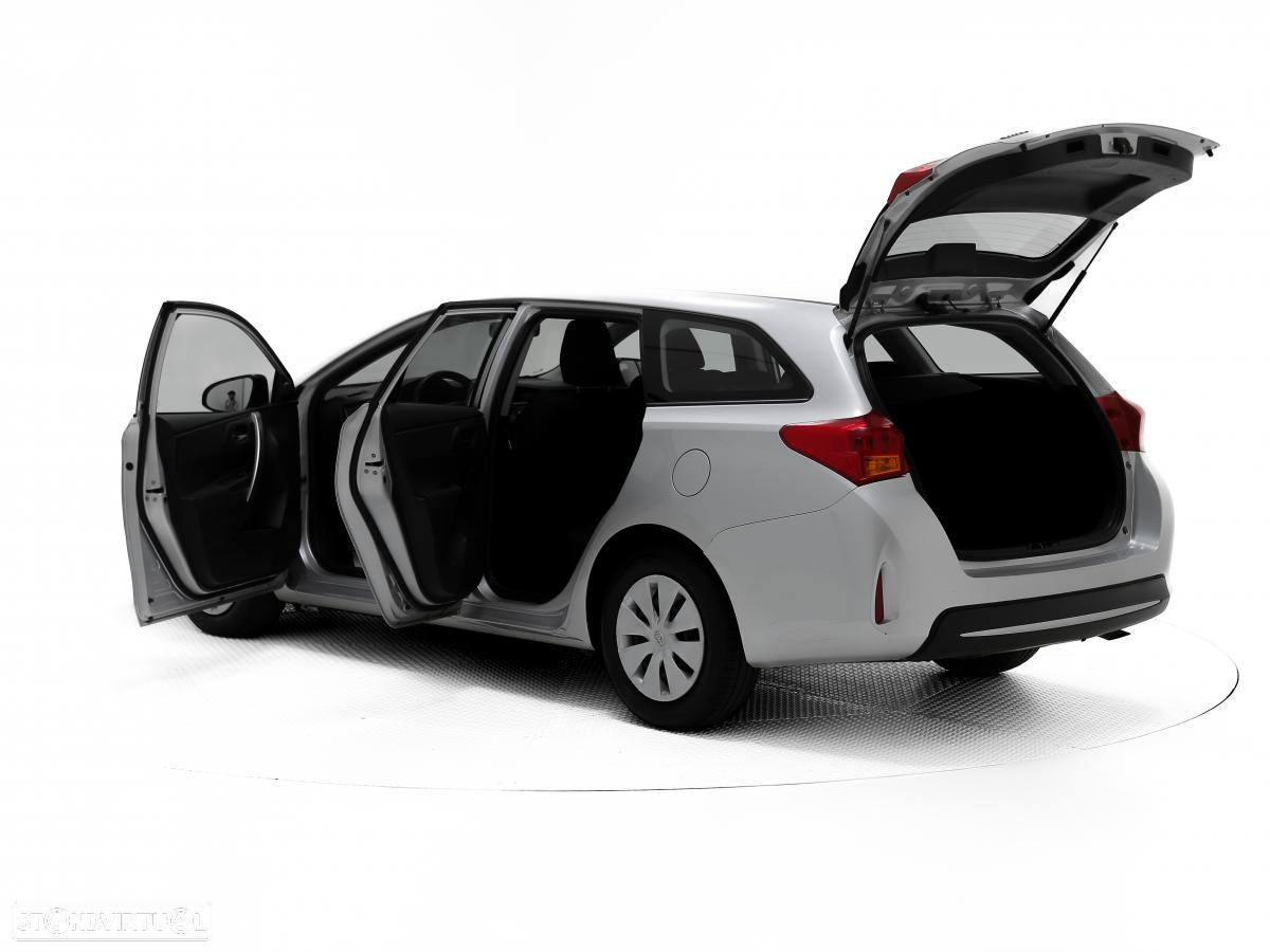 Toyota Auris Touring Sports 1.4 D-4D Active - 5