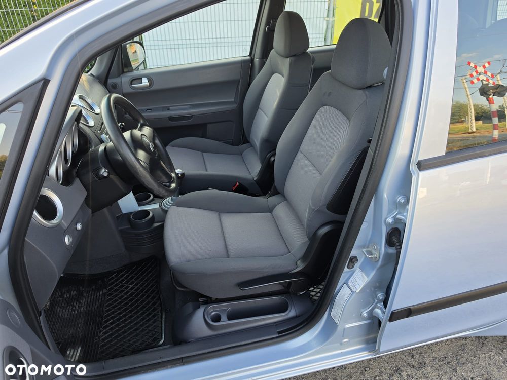 Mitsubishi Colt 1.3 Invite - 16
