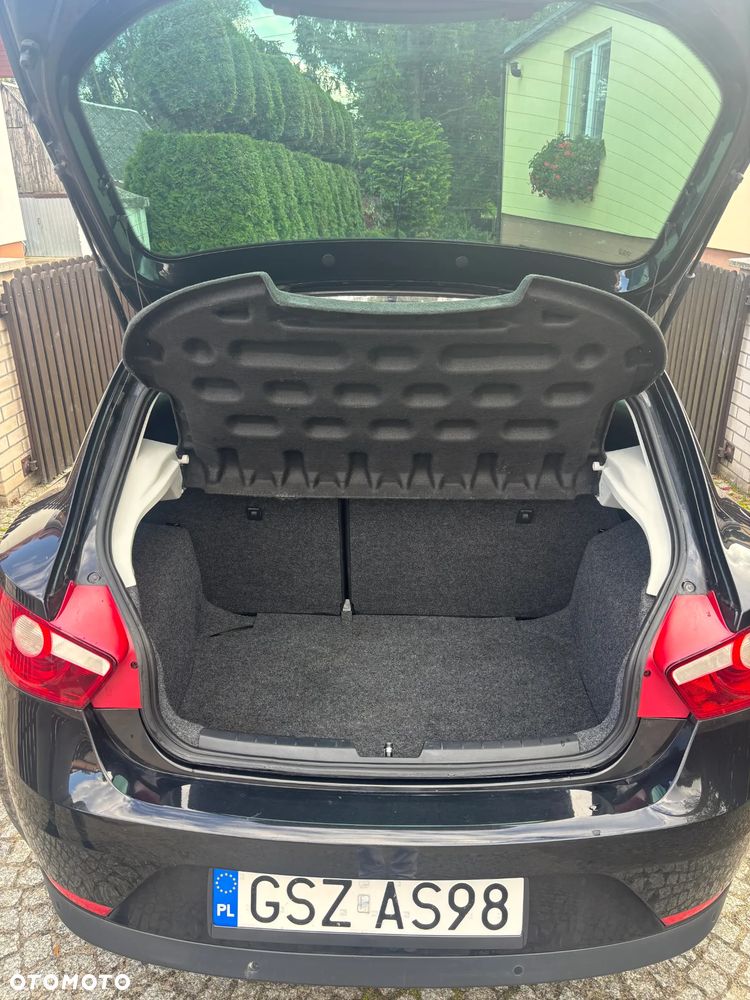 Seat Ibiza 2011 photo 3