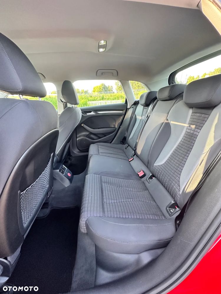 Audi A3 Sportback 2.0 TDI Ambition - 17