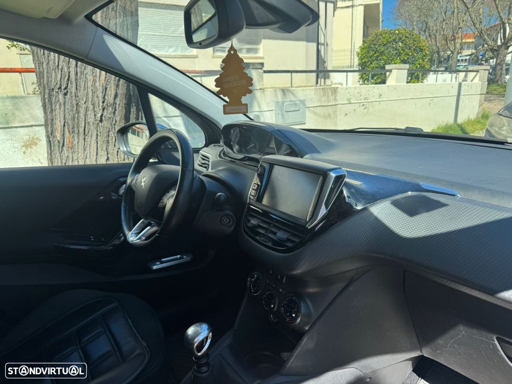 Peugeot 208 1.5 BlueHDi Active - 5