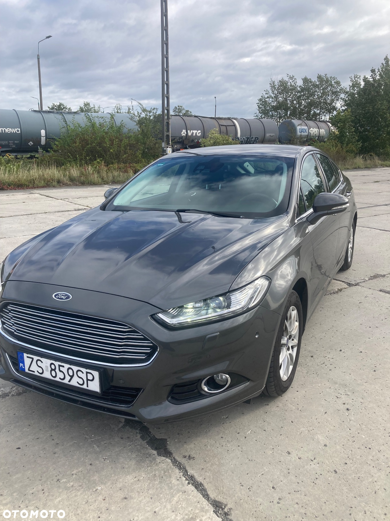 Ford Mondeo 2.0 TDCi Titanium PowerShift - 9