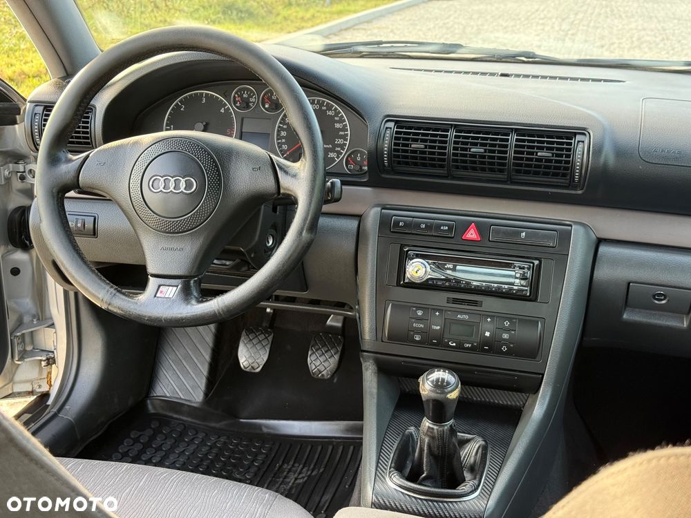 Audi A4 Limousine 1.9 TDI - 7