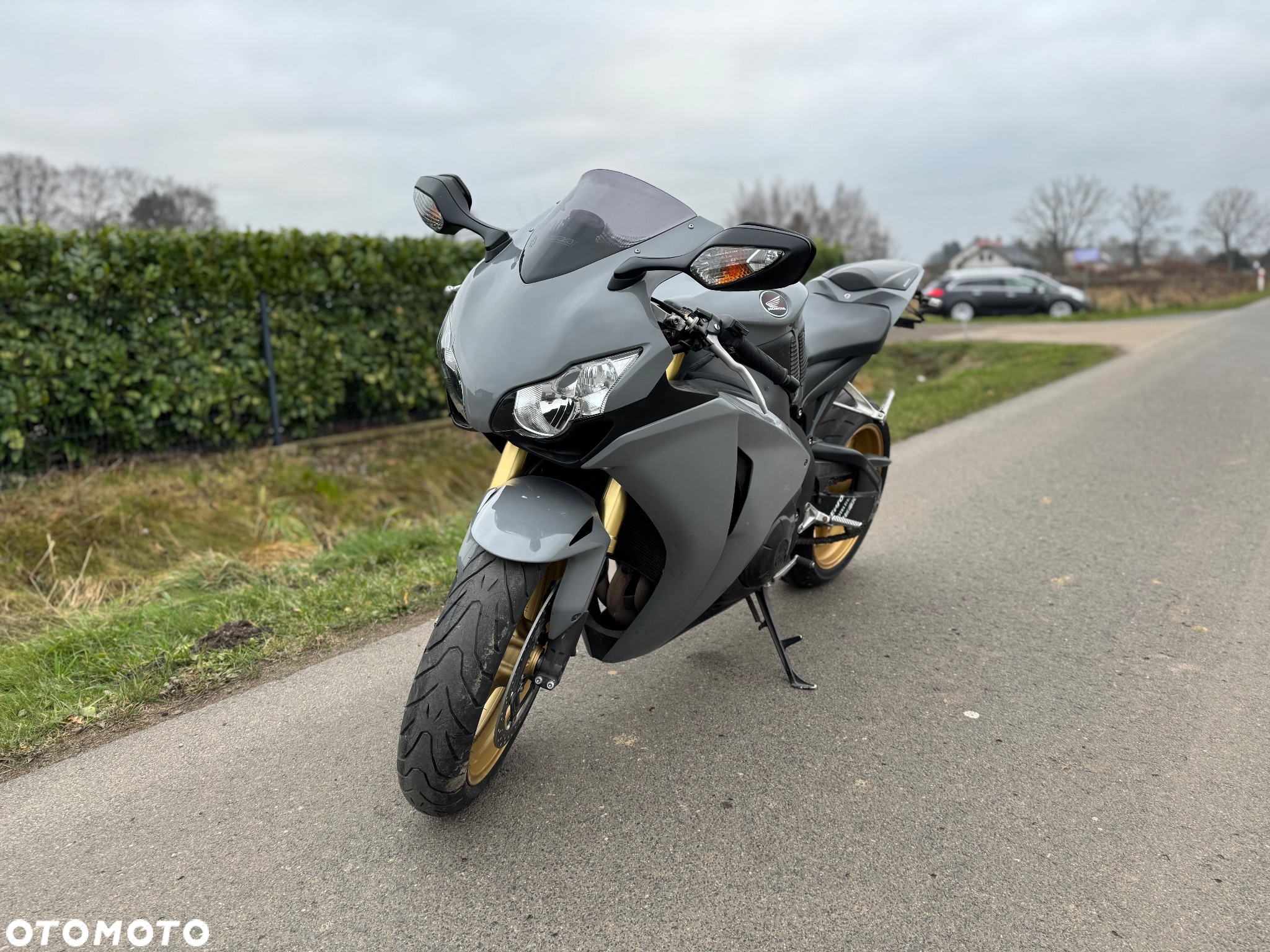 Honda CBR - 3