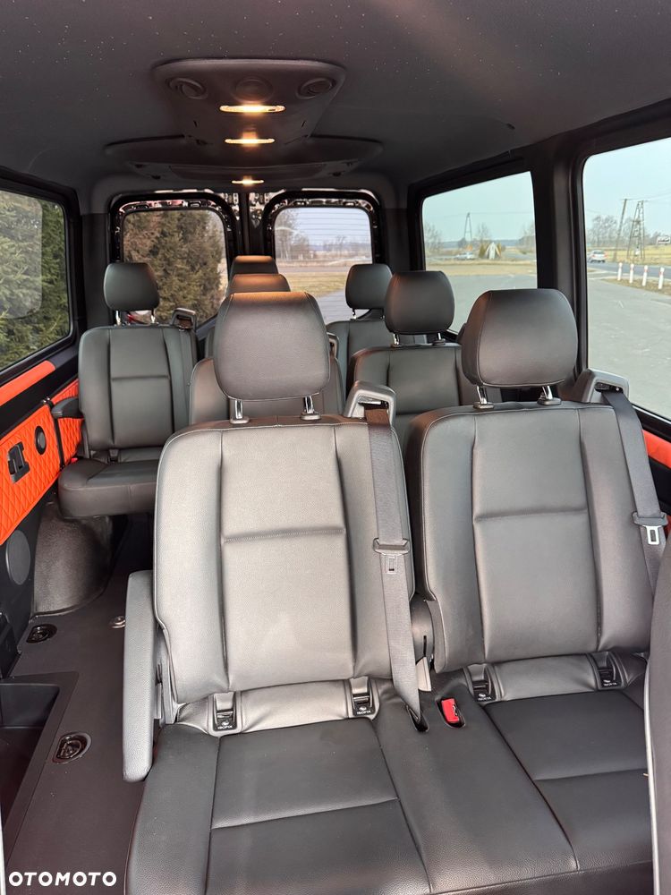 Mercedes-Benz Sprinter - 17