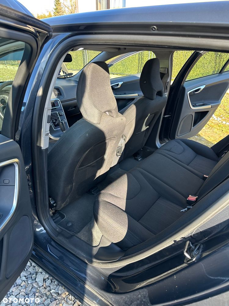 Volvo V60 - 13
