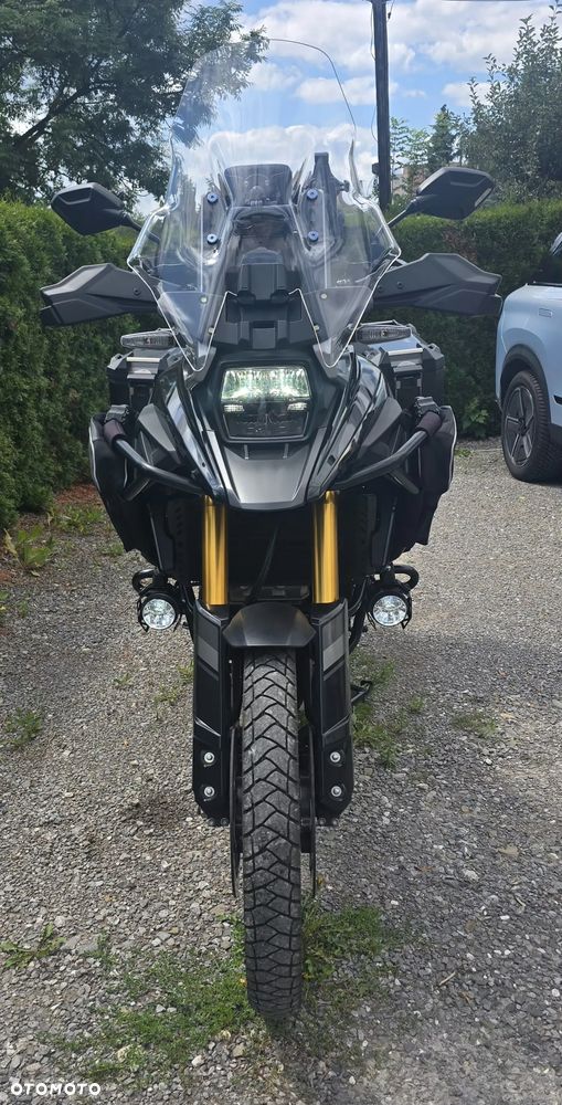 Suzuki V-STROM - 2