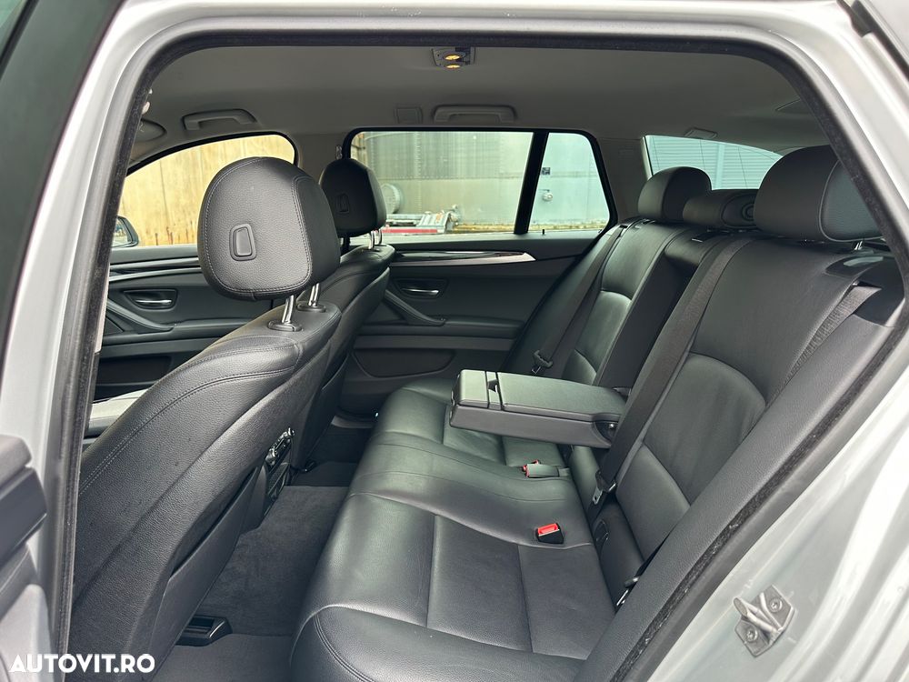 BMW Seria 5 520d Touring Aut. Luxury Line - 8