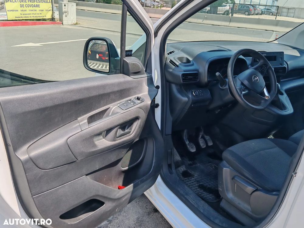 Opel Combo 1.5 L1H1 Start/Stop Enjoy - 4
