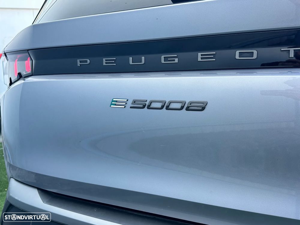 Peugeot E-5008 73 kWh Allure - 9