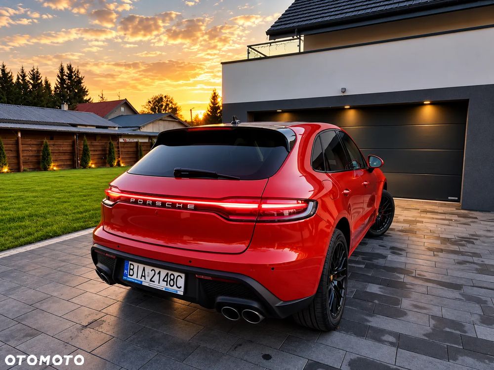 Porsche Macan 2015 photo 2