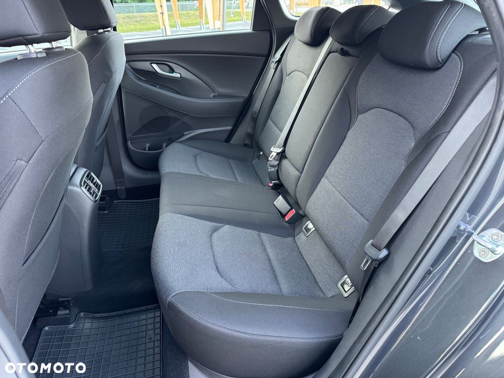 Hyundai i30 1.6 D Comfort - 15
