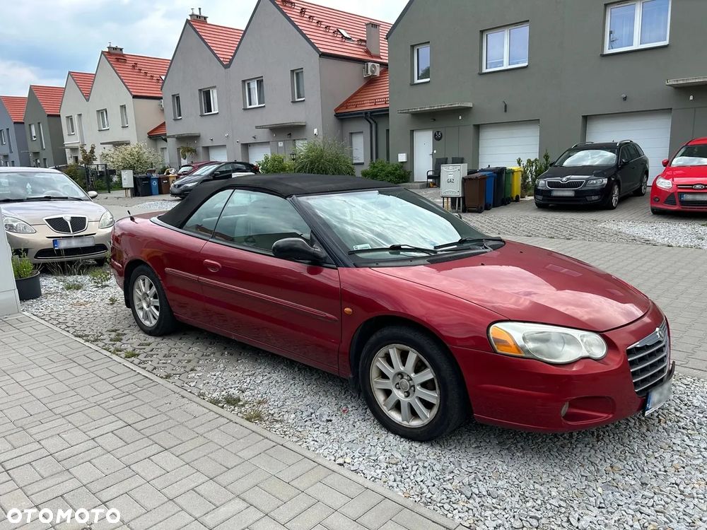 Chrysler Sebring - 4