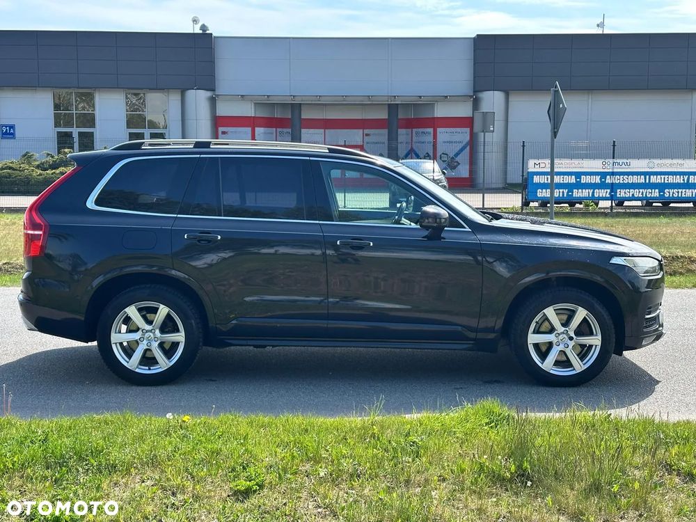 Volvo XC 90 D5 AWD Momentum - 5