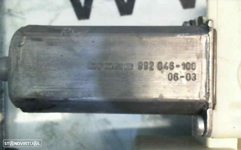 ELEVADOR DE VIDRO FRONTAL ESQUERDO TOYOTA AVENSIS 2006 -6982005050 - 2