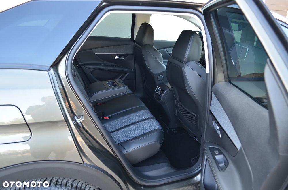 Peugeot 3008 BlueHDi 130 Stop & Start EAT8 Allure - 14