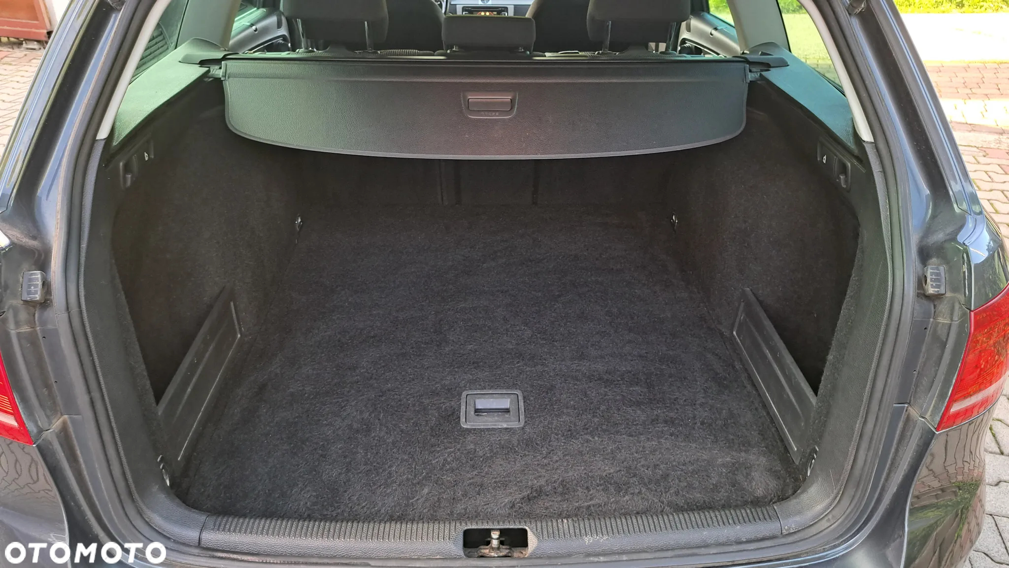 Volkswagen Passat 2.0 TDI Highline DSG - 28