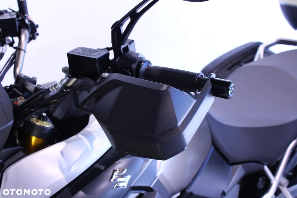 Suzuki DL - 11