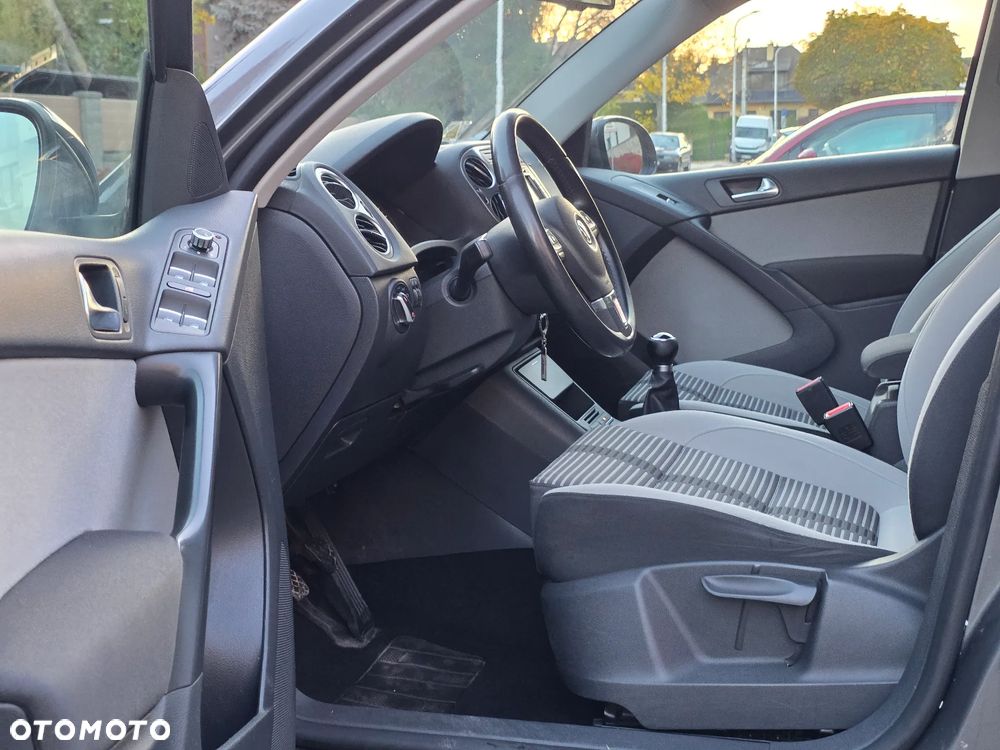 Volkswagen Tiguan 2.0 TDI 4Mot Trend&Fun - 25