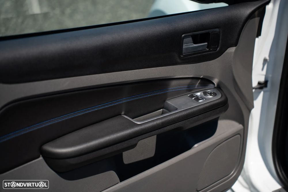 Ford Focus 2.5 RS - 29